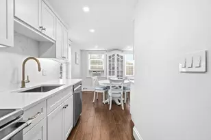 298 Main St, Wakefield, MA 01880 - Photo 8