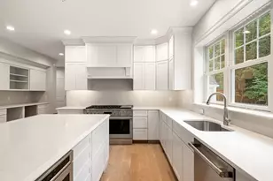 20 Lacoss Rd, Duxbury, MA 02332 - Photo 10