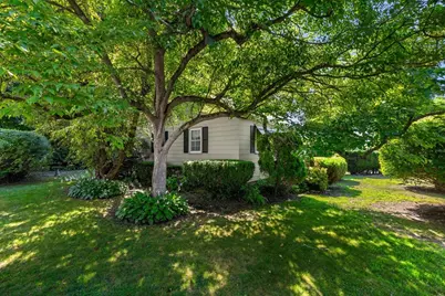 187 Havilah St, Lowell, MA 01852 - Photo 26