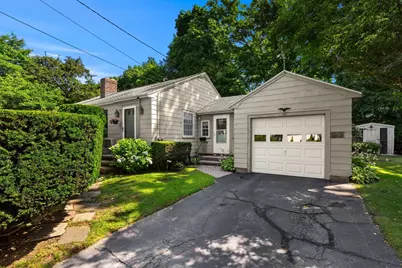 187 Havilah St, Lowell, MA 01852 - Photo 2