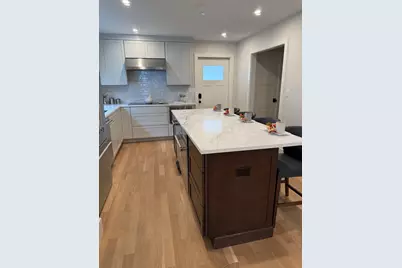 16 Curtis St #1, Somerville, MA 02144 - Photo 4
