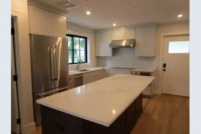 16 Curtis St #1, Somerville, MA 02144 - Photo 8