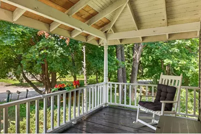 425 Old Somerset Ave, Dighton, MA 02764 - Photo 4
