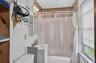 425 Old Somerset Ave, Dighton, MA 02764 - Photo 38