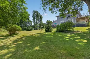 425 Old Somerset Ave, Dighton, MA 02764 - Photo 10