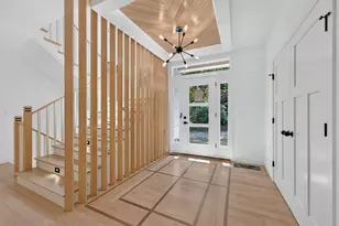 23 Lantern Ln, Arlington, MA 02474 - Photo 6