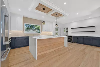 23 Lantern Ln, Arlington, MA 02474 - Photo 12