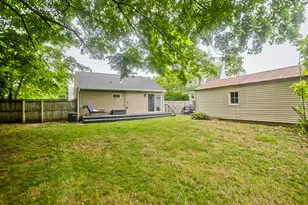 29 Lawnwood Ave, Longmeadow, MA 01106 - Photo 24