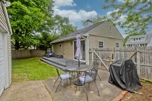 29 Lawnwood Ave, Longmeadow, MA 01106 - Photo 28
