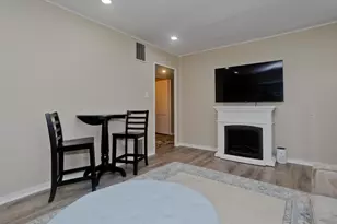29 Lawnwood Ave, Longmeadow, MA 01106 - Photo 6