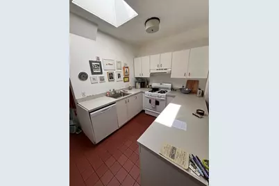 25 E. Concord St. #4, Boston, MA 02118 - Photo 8