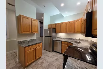 33 Randolph St #17, Abington, MA 02351 - Photo 4
