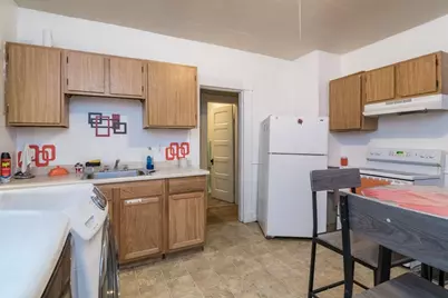 10 Revere St, Springfield, MA 01108 - Photo 18