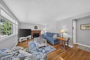 81 Juniper Dr, Norwood, MA 02062 - Photo 4
