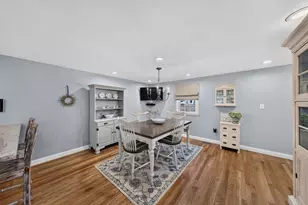 81 Juniper Dr, Norwood, MA 02062 - Photo 6