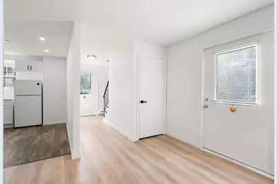 180 Main St #2110, Bridgewater, MA 02324 - Photo 14