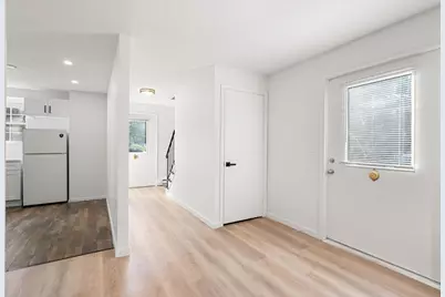 180 Main St #2110, Bridgewater, MA 02324 - Photo 14