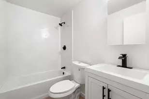 180 Main St, Bridgewater, MA 02324 - Photo 20