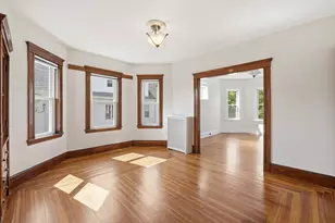 266 Fellsway W, Medford, MA 02155 - Photo 2