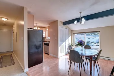 14 Arbor Way #B, Holyoke, MA 01040 - Photo 6