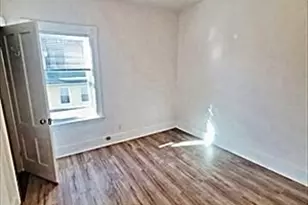 211 Vernon St, Worcester, MA 01604 - Photo 2