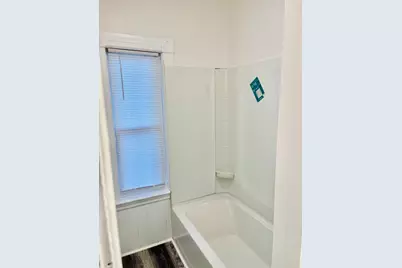 211 Vernon St #3, Worcester, MA 01604 - Photo 6
