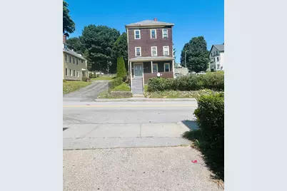 211 Vernon St #3, Worcester, MA 01604 - Photo 2