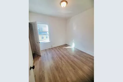 211 Vernon St #3, Worcester, MA 01604 - Photo 8