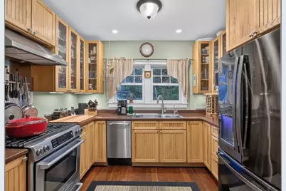 10 Snows Lane #Unit 1B, Provincetown, MA 02657 - Photo 4