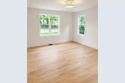 15 Mount Auburn St, Hopkinton, MA 01748 - Photo 6