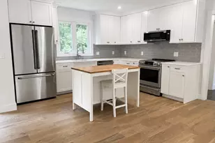 15 Mt Auburn St, Hopkinton, MA 01748 - Photo 2