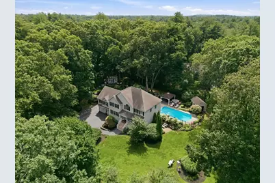 112 Aldrich Rd, Wilmington, MA 01887 - Photo 1