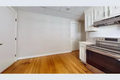 5 Edgar Terrace #1, Somerville, MA 02145 - Photo 2
