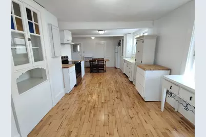292 Cedar St, Somerville, MA 02145 - Photo 2