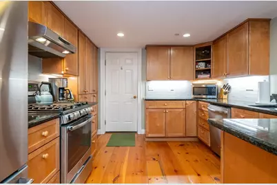 18 County Street #4, Ipswich, MA 01938 - Photo 16