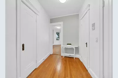122 Riverway #8, Boston, MA 02215 - Photo 2