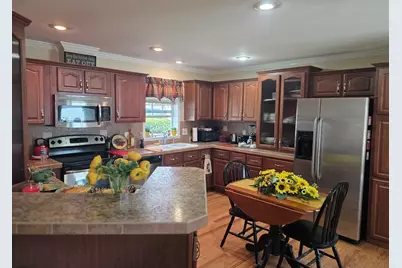 2 Settlers Road, Taunton, MA 02780 - Photo 6