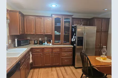 2 Settlers Road, Taunton, MA 02780 - Photo 8