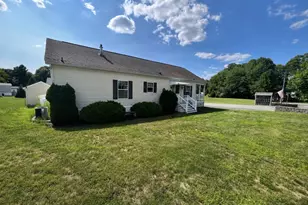 2 Settlers Rd, Taunton, MA 02780 - Photo 2