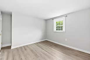 43 Sherman St, Foxboro, MA 02035 - Photo 18