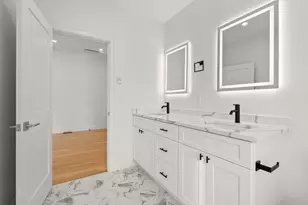 27 Shepard St, Boston, MA 02135 - Photo 32