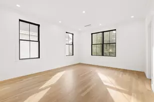 27 Shepard St, Boston, MA 02135 - Photo 14
