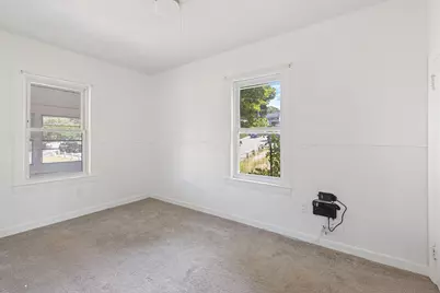 9 Martel St, Fitchburg, MA 01420 - Photo 18