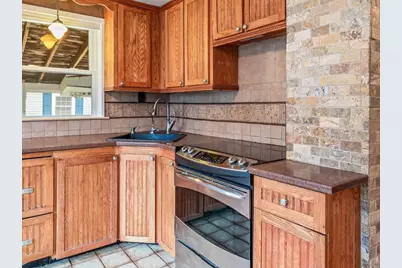253 Central St, Hudson, MA 01749 - Photo 12