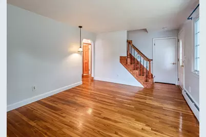 253 Central St, Hudson, MA 01749 - Photo 8