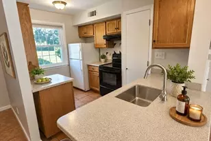 2003 Windsor Dr, Framingham, MA 01701 - Photo 2