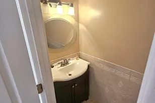 2003 Windsor Dr, Framingham, MA 01701 - Photo 8