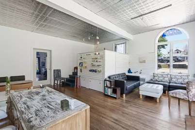 306 Commercial Street #2, Provincetown, MA 02657 - Photo 4
