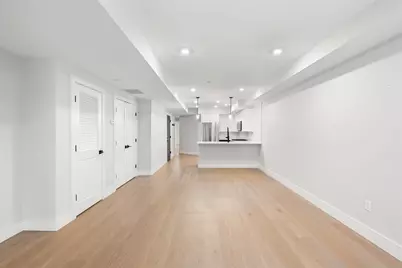 321 W Broadway #1, Boston, MA 02127 - Photo 6