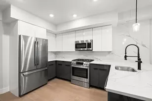 321 W Broadway, Boston, MA 02127 - Photo 1